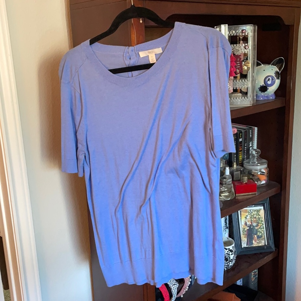 1901 beautiful button top